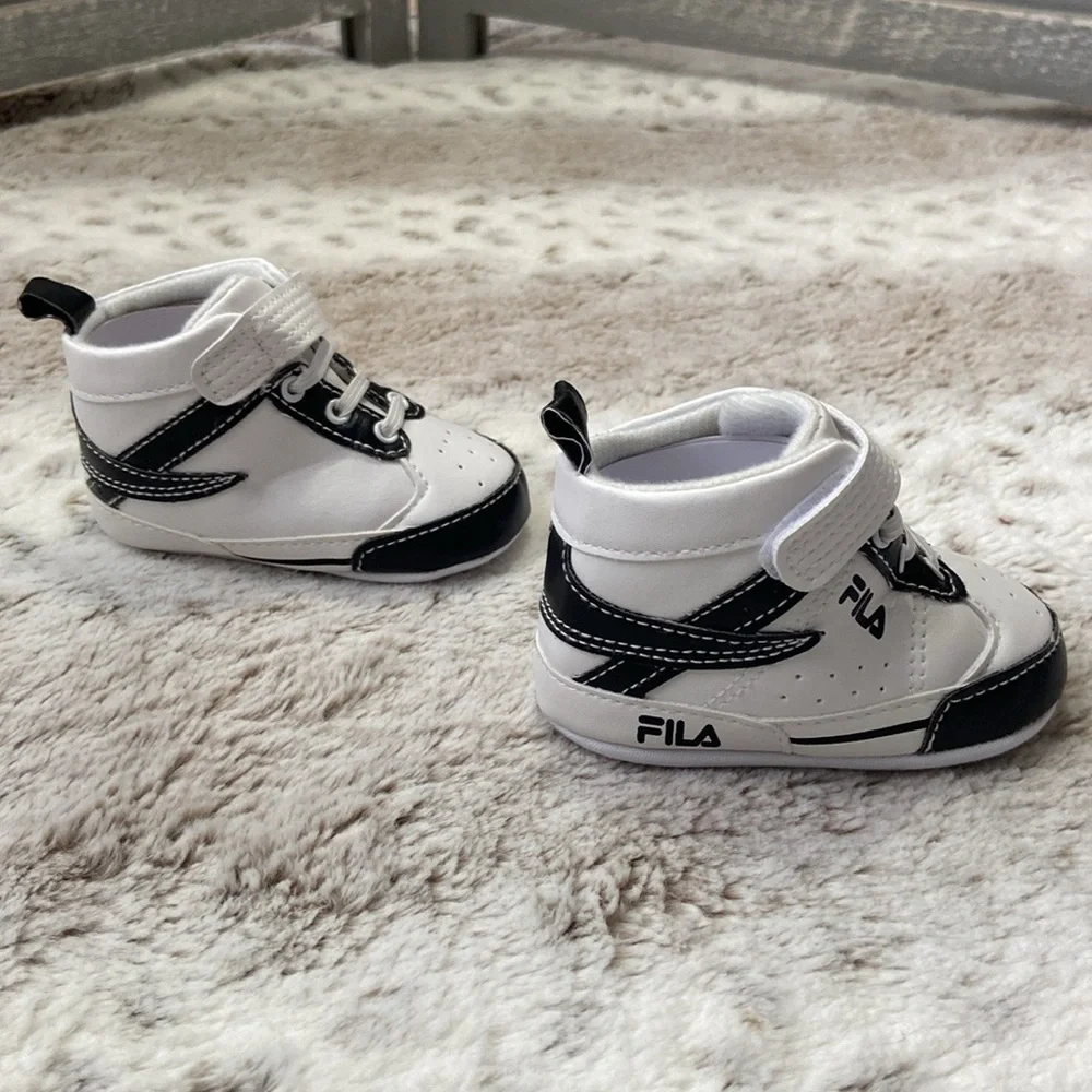 FILA high tops baby boys shoes 6-9 months sporty sneakers activewear streetwear